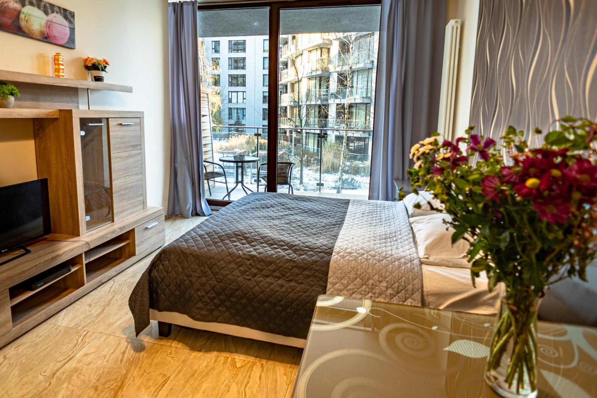Apartamenty Triton Park Varsovia Habitación foto