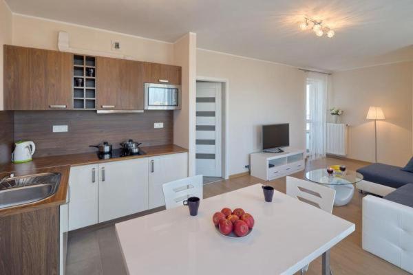 Apartamenty Triton Park Varsovia Exterior foto